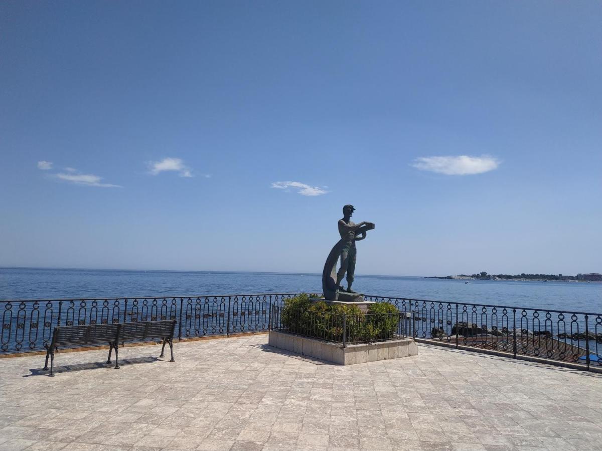 Apartmán Casa In Borgo Marinaro Giardini Naxos Exteriér fotografie